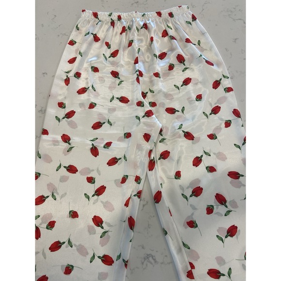 Miss Elaine Intimates Satin Pajamas‎ Set Red Rose Buds Print Women's Size Small - Picture 8 of 9